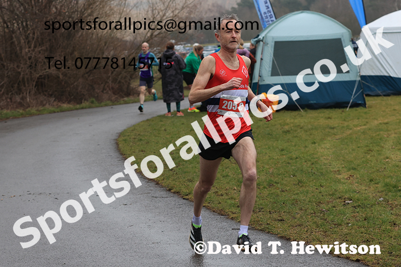 Mens Over-50s 2025 NECAA Royal Signals Road Relays Champs.,  Hetton Lyons Country Park, Hetton le Hole, County Durham. Photo: David T. Hewitson/Sports for All Pics